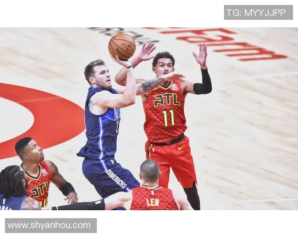 特雷杨的篮球之路：从新秀到全明星的华丽蜕变与挑战